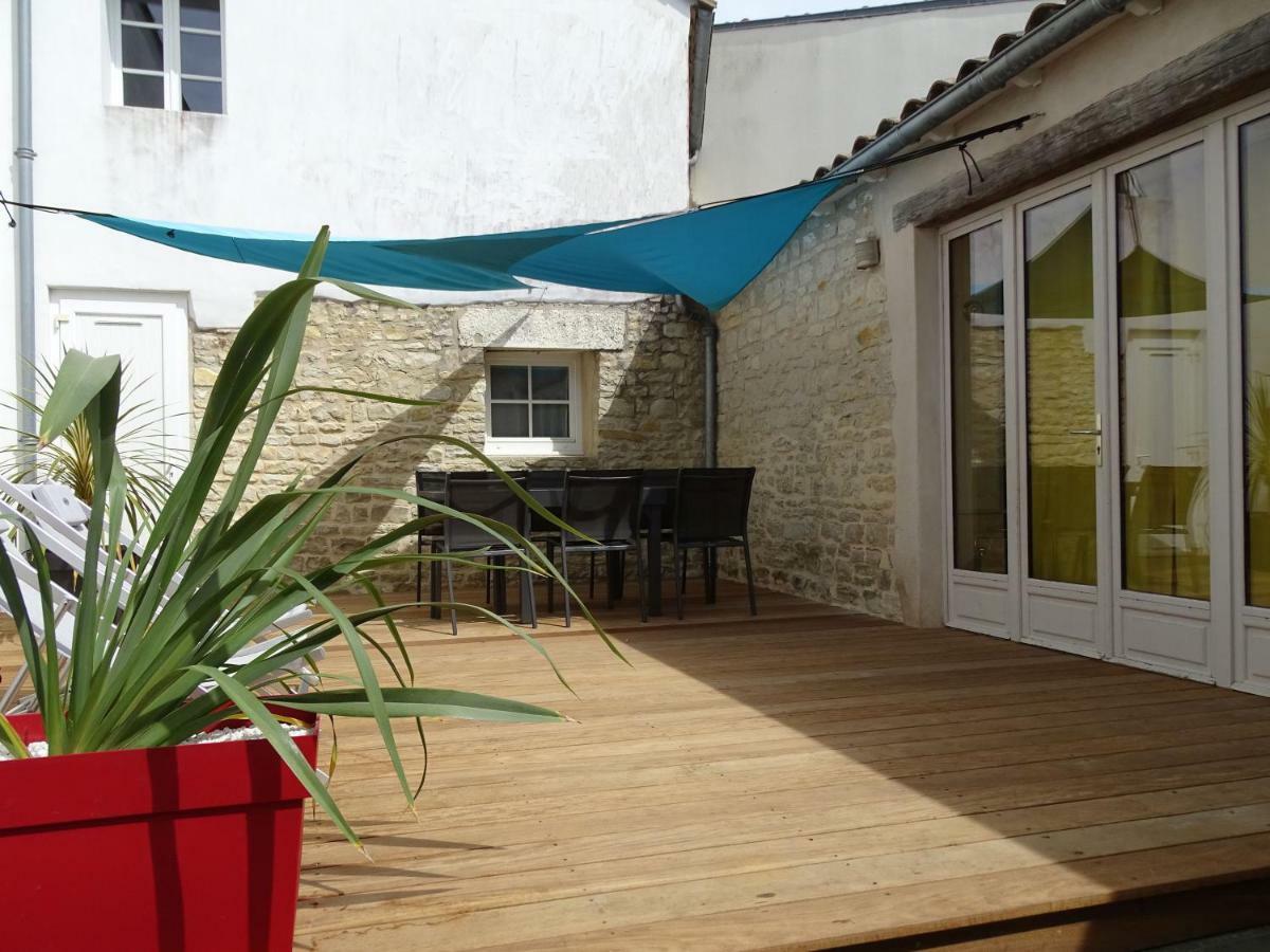 Maison Valeriane La Flotte Bagian luar foto